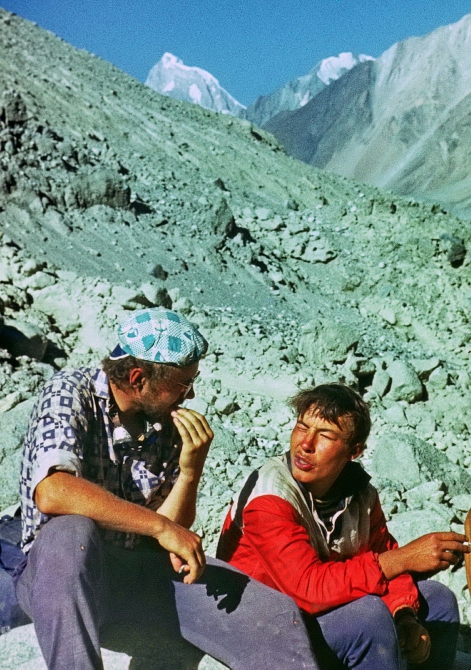 ЗОЛОТАЯ ОСЕНЬ НА ПАМИРЕ. (Горный туризм, маи)