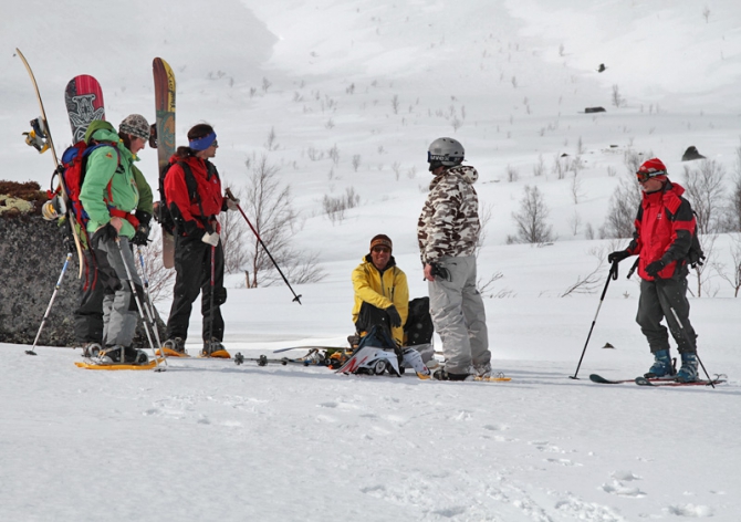 Беккантри-неделя Snow Sense в Хибинах (фоторепорт, Бэккантри/Фрирайд, хибины, кировск, snow sense team, цирк ганешина, лавинный кулуар, беккантри-лагерь)