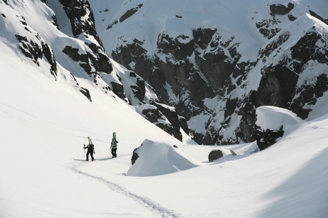 Итоги фрирайд-сезона 2012 от команды Snow Sense (фоторепорт, Бэккантри/Фрирайд, команда snowsense, snowsense, алекс кузмицкий, кировск, хибины)