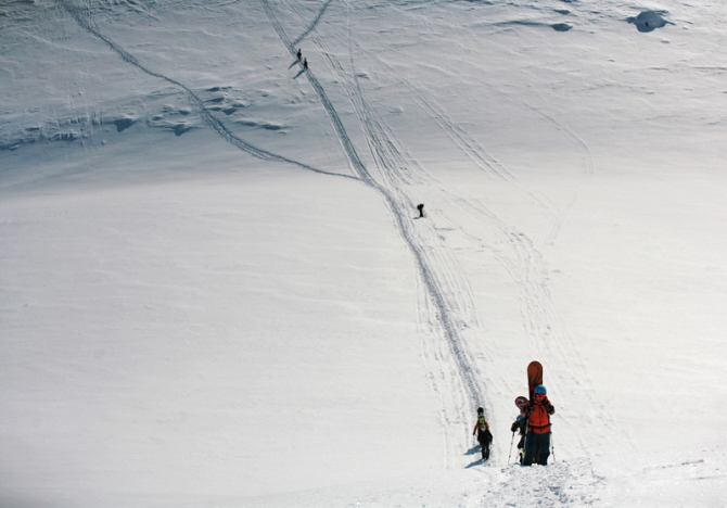Итоги фрирайд-сезона 2012 от команды Snow Sense (фоторепорт, Бэккантри/Фрирайд, команда snowsense, snowsense, алекс кузмицкий, кировск, хибины)