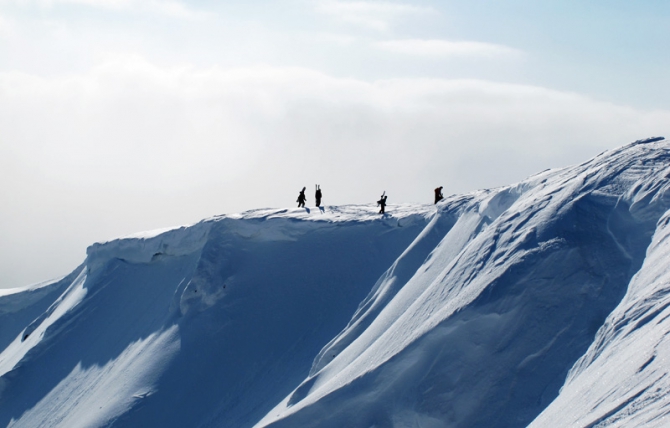 Итоги фрирайд-сезона 2012 от команды Snow Sense (фоторепорт, Бэккантри/Фрирайд, команда snowsense, snowsense, алекс кузмицкий, кировск, хибины)