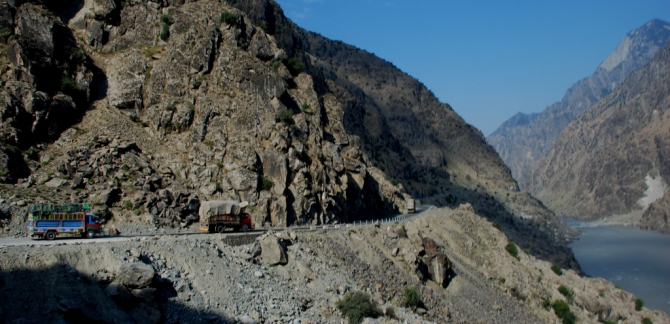 Музтаг - Тауэр 2012. Экспедиция ФАиС г.Москвы. Дорога (Альпинизм, музтаг-тауэр, bruce normand, какакорум, алексика. экспециция, клуб семь вершин, чемпионат россии., фаис москвы, венто, альпиндустрия, баск)