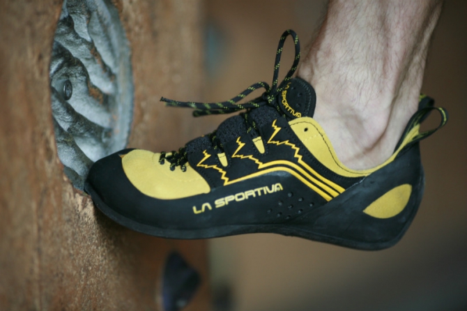 Katana Laces – «поставить в точку». (Скалолазание, la sportiva, чугреев илья, пьетро даль пра, ддс, старт -1)