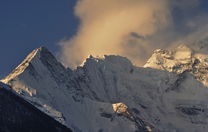 Гималаи (Непал, трек вокруг Аннапурны), отчёт апреля 2011 (Горный туризм, annapurna, namung la, mimdu-danda, mount, himalaya, горы, мимду-данда, аннапурна)
