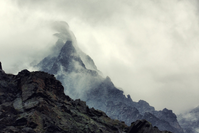 Домбай-Ульген, восхождение по Зап. ребру, 5Б (Альпинизм, западный кавказ, западное ребро)