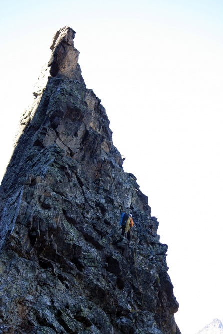 Домбай-Ульген, восхождение по Зап. ребру, 5Б (Альпинизм, западный кавказ, западное ребро)