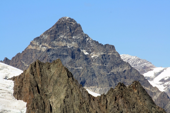 Домбай-Ульген, восхождение по Зап. ребру, 5Б (Альпинизм, западный кавказ, западное ребро)