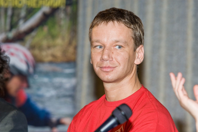 Пресс конференция в «Российской газете», Москва, 10 апреля 2008 года. (Альпинизм, эльбрус, редфокс, мультигонка, кандалакша)