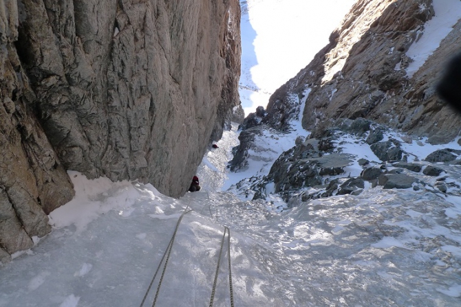 Ноябрь в Ала-Арче (Альпинизм, нонстоп, альпинизм, альпийский стиль, manaraga-team, первопроход, новый маршрут, пик семнова тянь-шанского, бокс, аксай, ала-арча, дмитрий чижик, валерий семенов, сергей дашкевич)