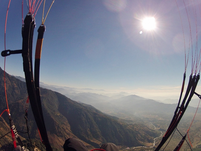 Маршрутные полеты в Гималаях, очень 2012 (фоторепорт из Бира, Путешествия, химачал-прадеш, парапланеризм, параплан, гималаи, индия, горы)