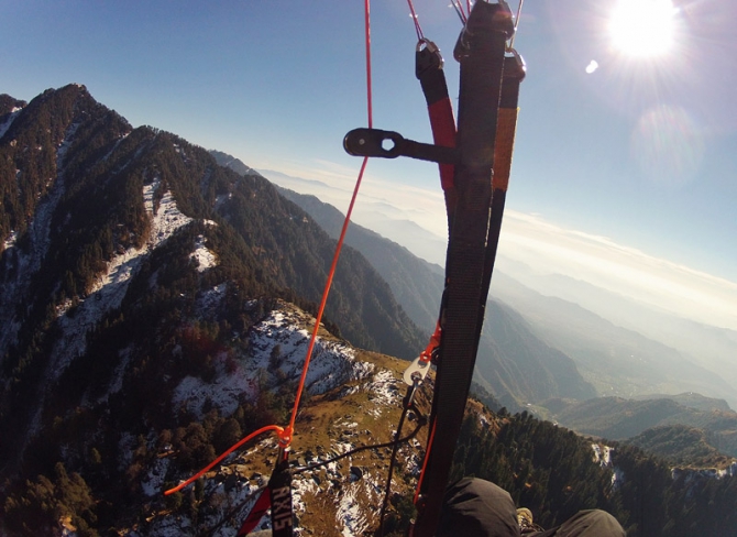 Маршрутные полеты в Гималаях, очень 2012 (фоторепорт из Бира, Путешествия, химачал-прадеш, парапланеризм, параплан, гималаи, индия, горы)