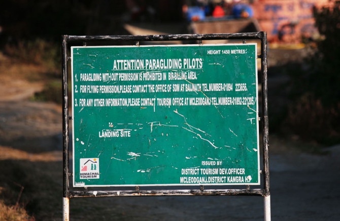 Маршрутные полеты в Гималаях, очень 2012 (фоторепорт из Бира, Путешествия, химачал-прадеш, парапланеризм, параплан, гималаи, индия, горы)