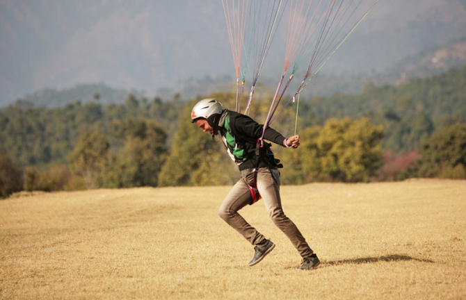 Маршрутные полеты в Гималаях, очень 2012 (фоторепорт из Бира, Путешествия, химачал-прадеш, парапланеризм, параплан, гималаи, индия, горы)