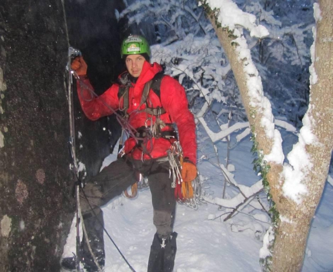 Морчека «Ледоход» 6 А. Новый маршрут. (Альпинизм, «ледоход» 6 а. заколодний а.в., марчека, крым)