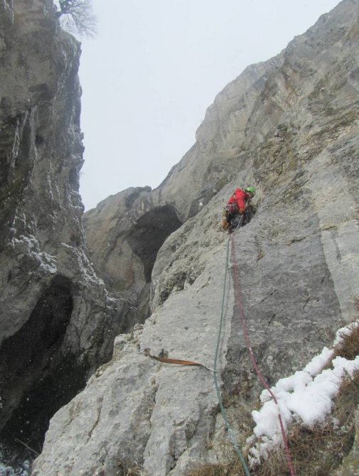 Морчека «Ледоход» 6 А. Новый маршрут. (Альпинизм, «ледоход» 6 а. заколодний а.в., марчека, крым)
