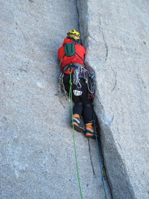 Страшная история со счастливым концом (Альпинизм, zlokazova, aiguille du grand charmoz, nechaeva, prilepskaya, прилепская, нечаева, mont blanc, злоказова, chamonix, alps, шамони, монблан, альпы, альпинизм)