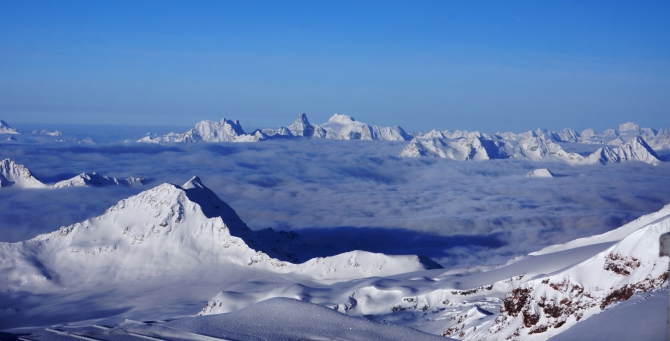 Эльбрус...Цветы на вершине. (Альпинизм, маша хитрикова, хитриков, ред поинт, red point)
