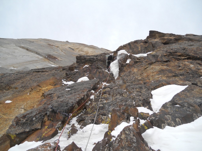 "Ераз-5217" 2013 года выпуска. (Альпинизм, зима, аксу, арча, корея, еразик)