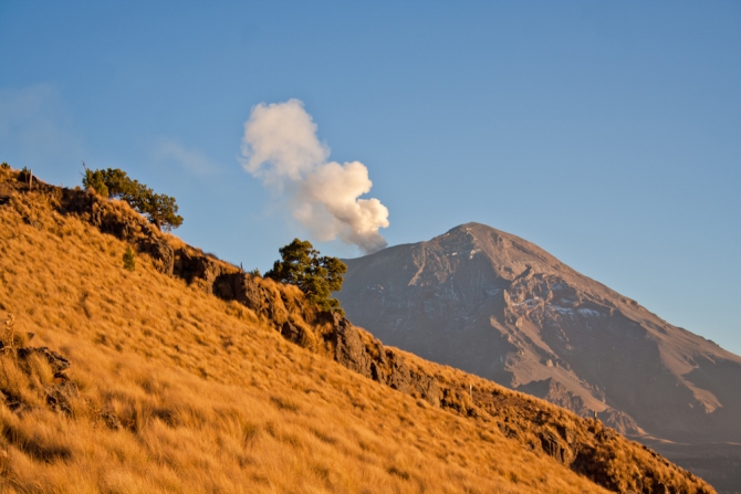 О восхождениях в Мексике в феврале 2013 (Альпинизм, 7 вулканов, орисаба, горный гид, охос-дель-саладо, мексика, истасихуатль)