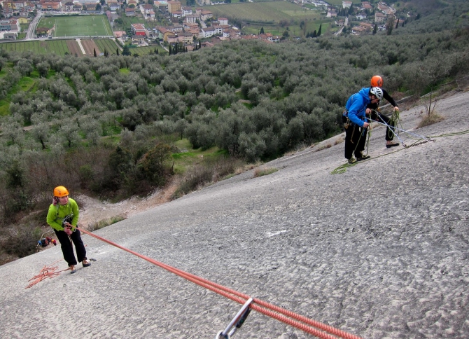 Фотоальбом с базового курса скального альпинизма "ARCO-II"
