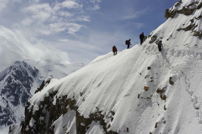 "New Ала-Арча" СУПЕРСМЕНА! (Альпинизм, май 2013.)