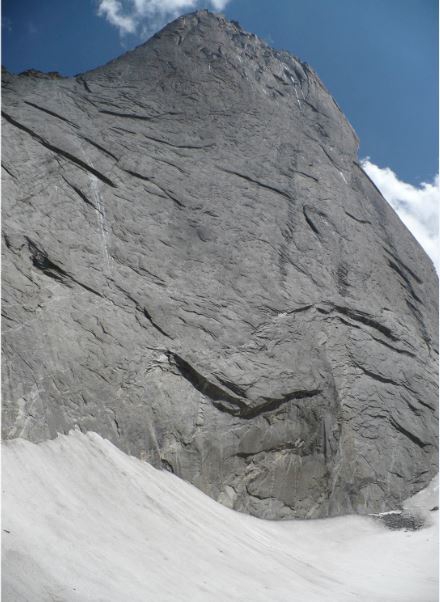 Хотели на Крицука, но Гора "велела" идти другую 6Б. (Альпинизм, каравшин, пик одессы, питер сборы, маршрут сахарова)