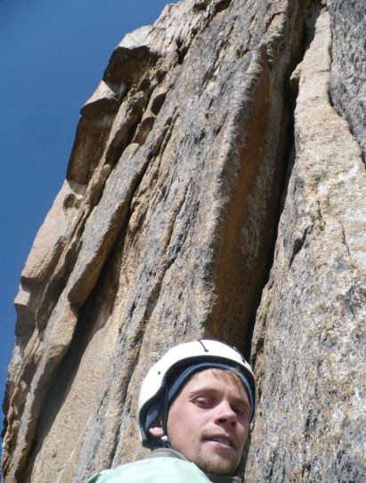 Хотели на Крицука, но Гора "велела" идти другую 6Б. (Альпинизм, каравшин, пик одессы, питер сборы, маршрут сахарова)