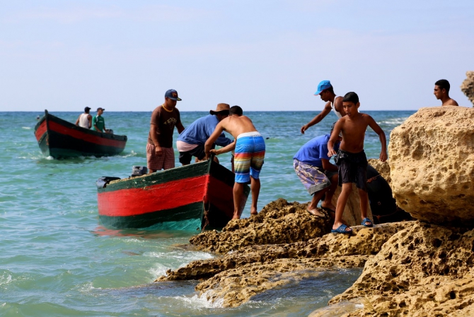 ЗаМарочка с штативом и дочкой..