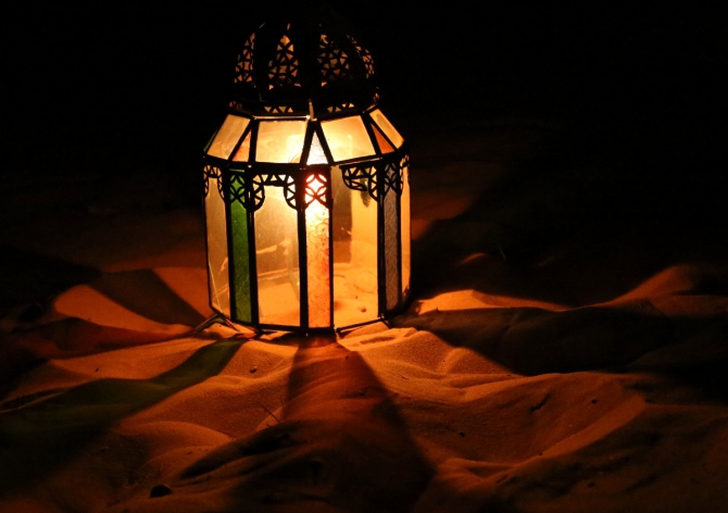 ЗаМарочка с штативом и дочкой..