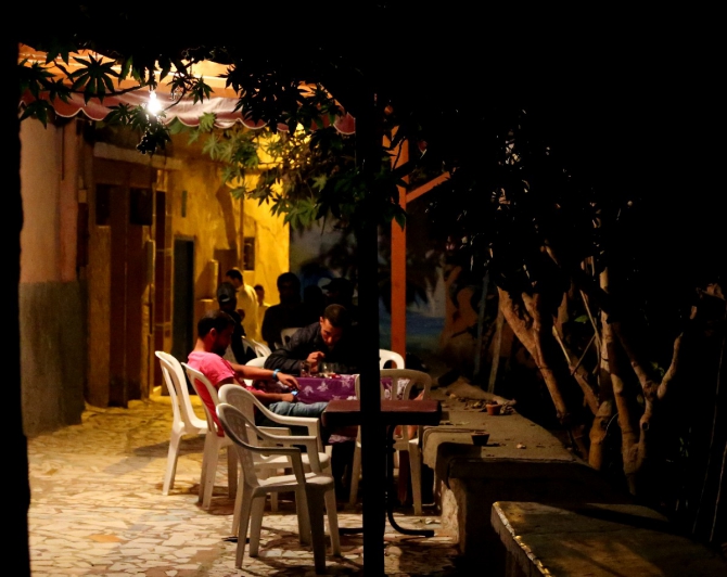 ЗаМарочка с штативом и дочкой..