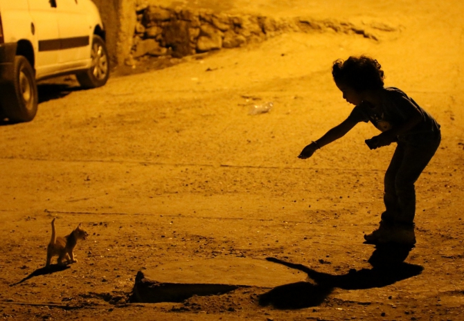 ЗаМарочка с штативом и дочкой..