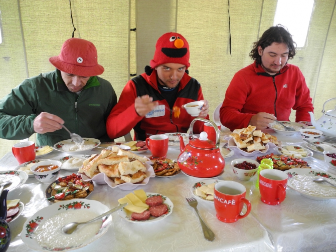 Киргизия 2013: Наше лето... (Альпинизм, пик ленина, ала-арча, хан-тенгри, redpoint, бублик сергей, вергелес андрей)