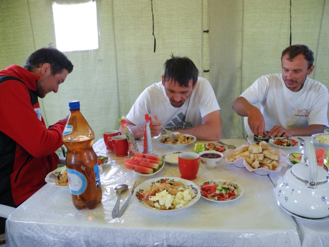 Киргизия 2013: Наше лето... (Альпинизм, пик ленина, ала-арча, хан-тенгри, redpoint, бублик сергей, вергелес андрей)