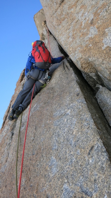 Rock Women on Top - Гранд Капуцин (Альпинизм, svetlana smaykina, маршрут бонатти, bonatti route, elixier d’astaroth, комбинация, positive climbing, olga gorodetskaya, natalya prilepskaya, светлана смайкина, ольга городецкая, valle d'aosta, наталья прилепская, grand capucin, валле д'аоста, alps, женский альпинизм, альпы)