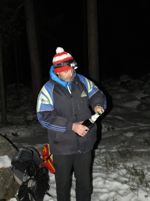 Новогодний экстрим в Чегетском лесу(в продолжение поздравлялки, Горные лыжи/Сноуборд, приэльбрусье, терскльско-чегетский лес)