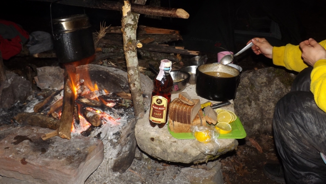 Прогулка по Демерджи. Фотоотчет. (Горный туризм, крым, зима)