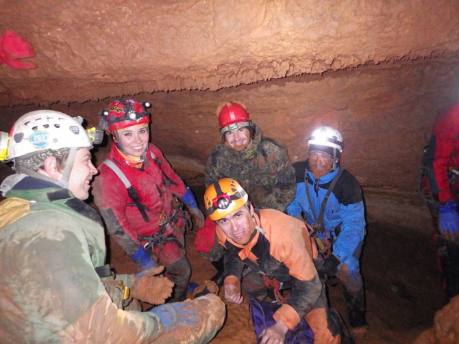 Новые открытия и достижения в п. Нахимовская. Свой путь в поисках подземной реки Караби. (Спелеология, сифон, крым, исследования, спелеодайвинг, первопроход)