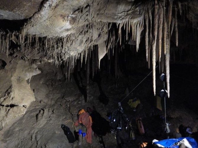 Новые открытия и достижения в п. Нахимовская. Свой путь в поисках подземной реки Караби. (Спелеология, сифон, крым, исследования, спелеодайвинг, первопроход)