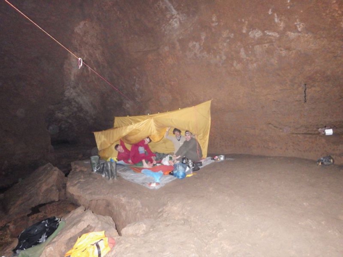 Новые открытия и достижения в п. Нахимовская. Свой путь в поисках подземной реки Караби. (Спелеология, сифон, крым, исследования, спелеодайвинг, первопроход)