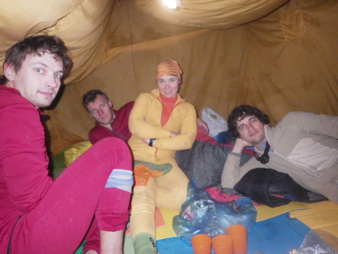 Новые открытия и достижения в п. Нахимовская. Свой путь в поисках подземной реки Караби. (Спелеология, сифон, крым, исследования, спелеодайвинг, первопроход)