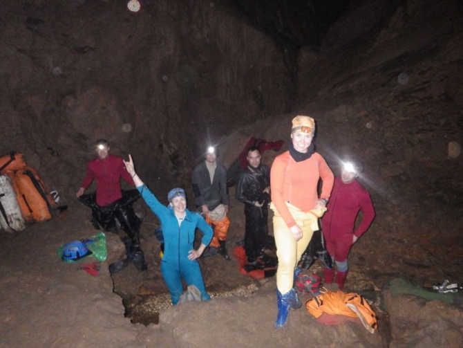 Новые открытия и достижения в п. Нахимовская. Свой путь в поисках подземной реки Караби. (Спелеология, сифон, крым, исследования, спелеодайвинг, первопроход)