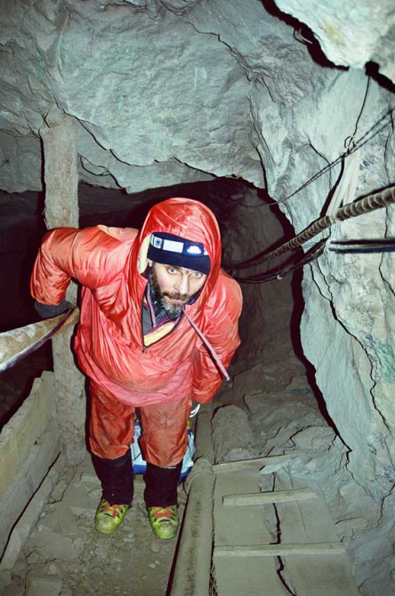 Фотоотчёт о зимнем Алтае. Дополнение к рассказу. (Альпинизм, ира иванова, колпаков, протасов, тилипенко, зимний поход, жаров, бездитко, поход, первопроход, алтай, горные лыжи)