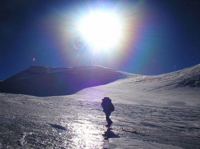 Фотоотчёт о зимнем Алтае. Дополнение к рассказу. (Альпинизм, ира иванова, колпаков, протасов, тилипенко, зимний поход, жаров, бездитко, поход, первопроход, алтай, горные лыжи)