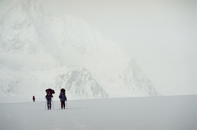Фотоотчёт о зимнем Алтае. Дополнение к рассказу. (Альпинизм, ира иванова, колпаков, протасов, тилипенко, зимний поход, жаров, бездитко, поход, первопроход, алтай, горные лыжи)