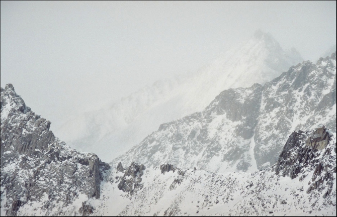 Фотоотчёт о зимнем Алтае. Дополнение к рассказу. (Альпинизм, ира иванова, колпаков, протасов, тилипенко, зимний поход, жаров, бездитко, поход, первопроход, алтай, горные лыжи)