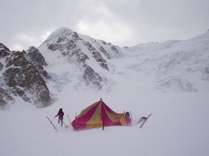 Фотоотчёт о зимнем Алтае. Дополнение к рассказу. (Альпинизм, ира иванова, колпаков, протасов, тилипенко, зимний поход, жаров, бездитко, поход, первопроход, алтай, горные лыжи)
