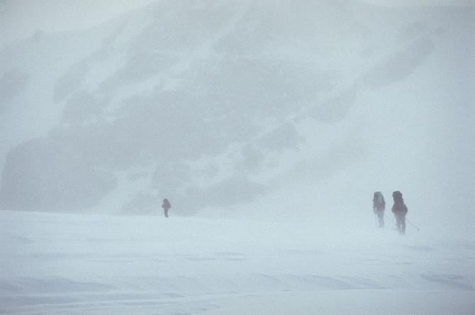 Фотоотчёт о зимнем Алтае. Дополнение к рассказу. (Альпинизм, ира иванова, колпаков, протасов, тилипенко, зимний поход, жаров, бездитко, поход, первопроход, алтай, горные лыжи)
