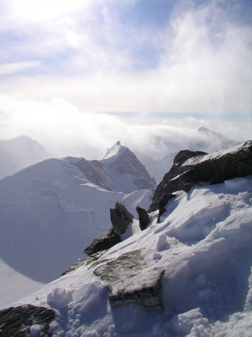 Фотоотчёт о зимнем Алтае. Дополнение к рассказу. (Альпинизм, ира иванова, колпаков, протасов, тилипенко, зимний поход, жаров, бездитко, поход, первопроход, алтай, горные лыжи)