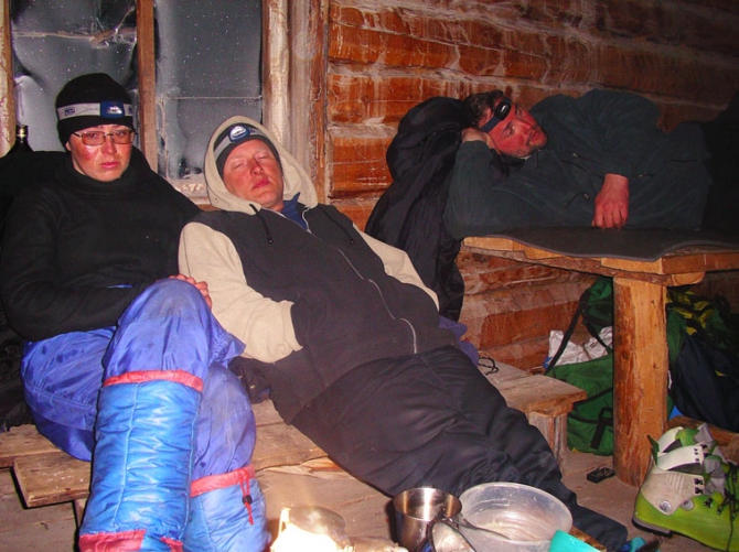 Фотоотчёт о зимнем Алтае. Дополнение к рассказу. (Альпинизм, ира иванова, колпаков, протасов, тилипенко, зимний поход, жаров, бездитко, поход, первопроход, алтай, горные лыжи)