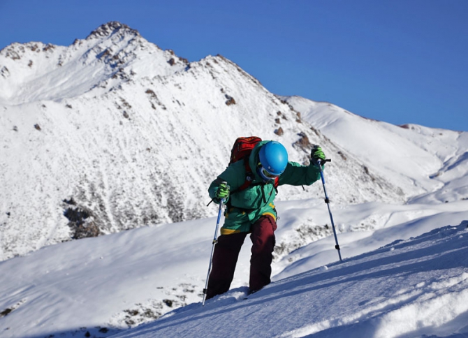 Бэккантри и фрирайд в Караколе (отчет о новогоднем Level 2 в горах Тянь-Шаня, Бэккантри/Фрирайд, киргизия, пржевальск, фрирайд-школа, алекс кузмицкий, snow sense)